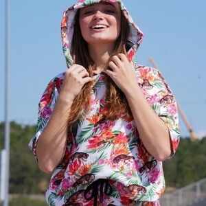 Prototype Terrell Owens Swearer Shirt Small NWT